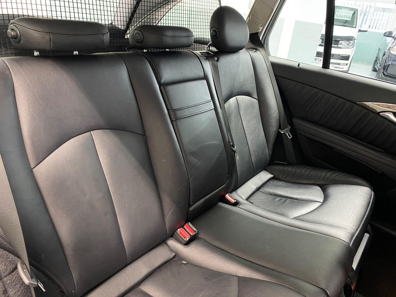 Used Mercedes-Benz E Class 2009 for sale - 77538231: Photo 16