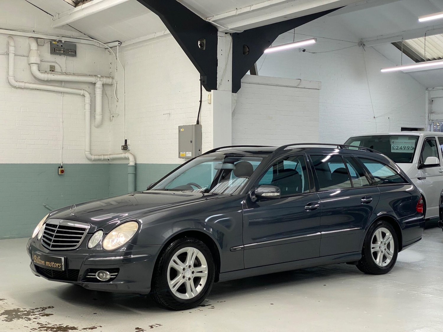 Used Mercedes-Benz E Class 2009 for sale - 77538231: Photo 40