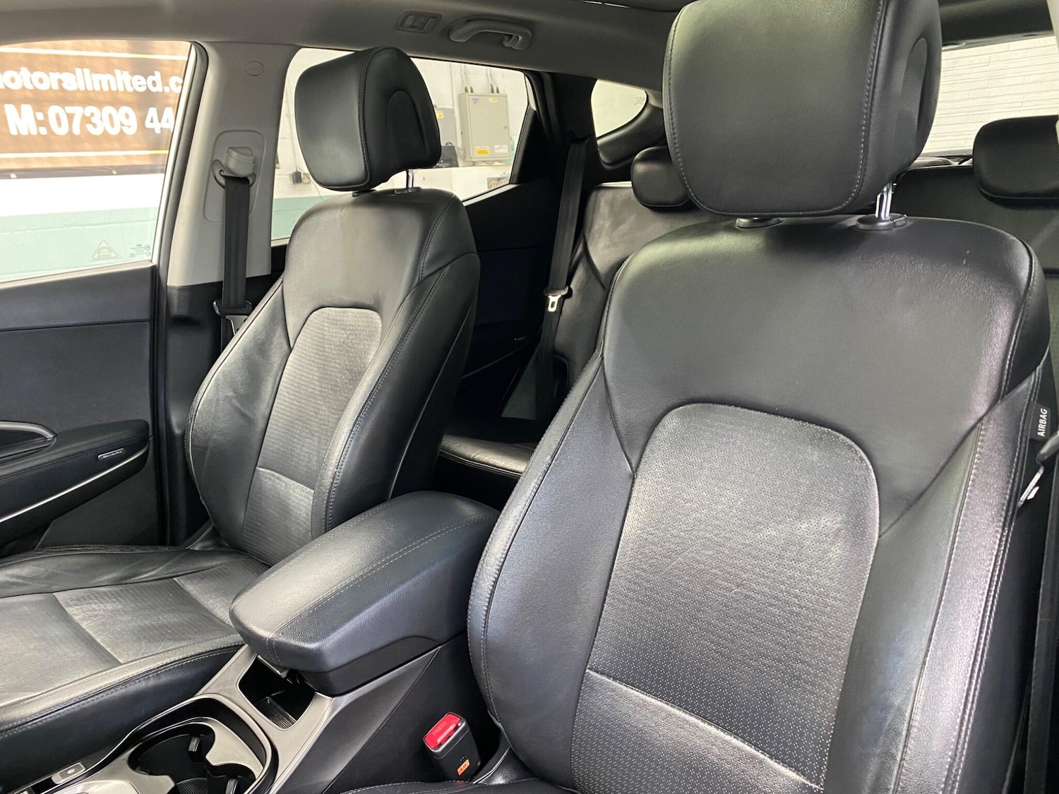 Used Hyundai Santa Fe 2013 for sale - 77410903: Photo 22