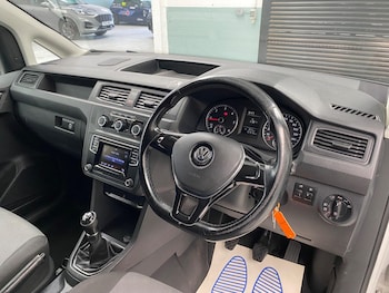 Used Volkswagen Caddy 2016 for sale - 79490133: Photo