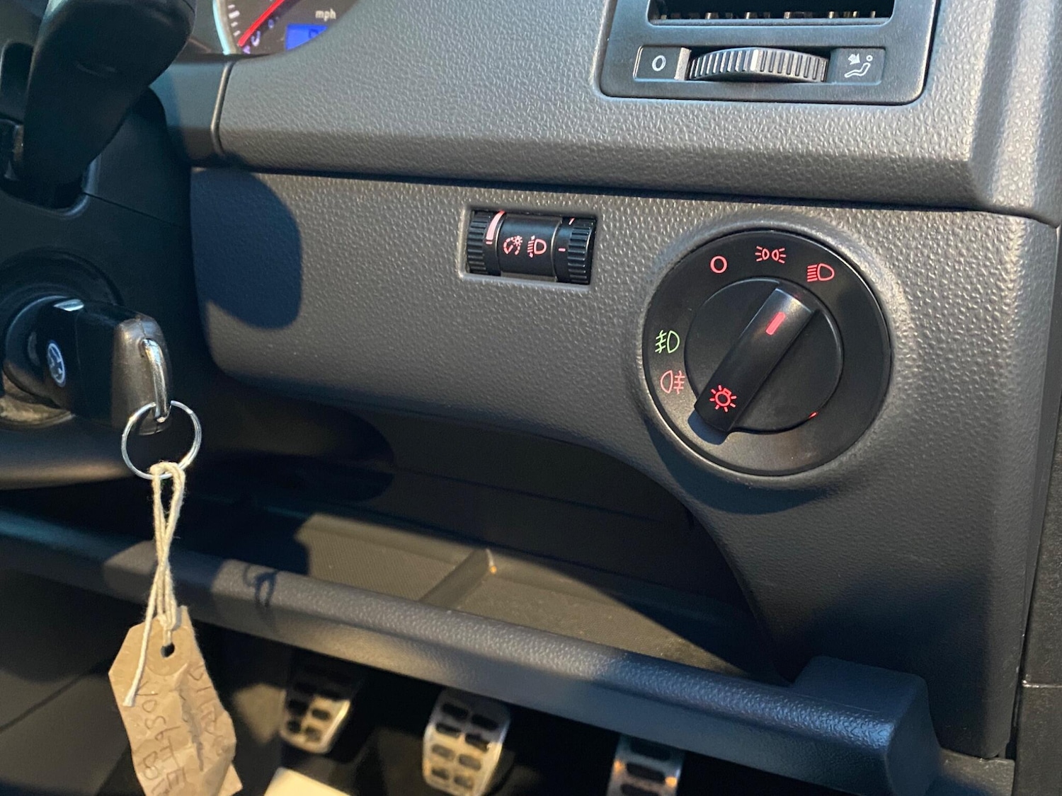 Used Volkswagen Polo 2006 for sale - 77335862: Photo 31