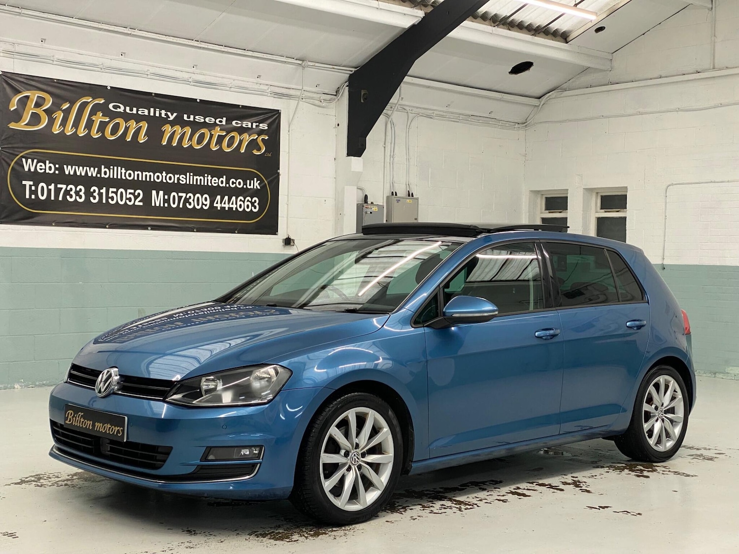 Used Volkswagen Golf 2015 for sale - 77335886: Photo 2