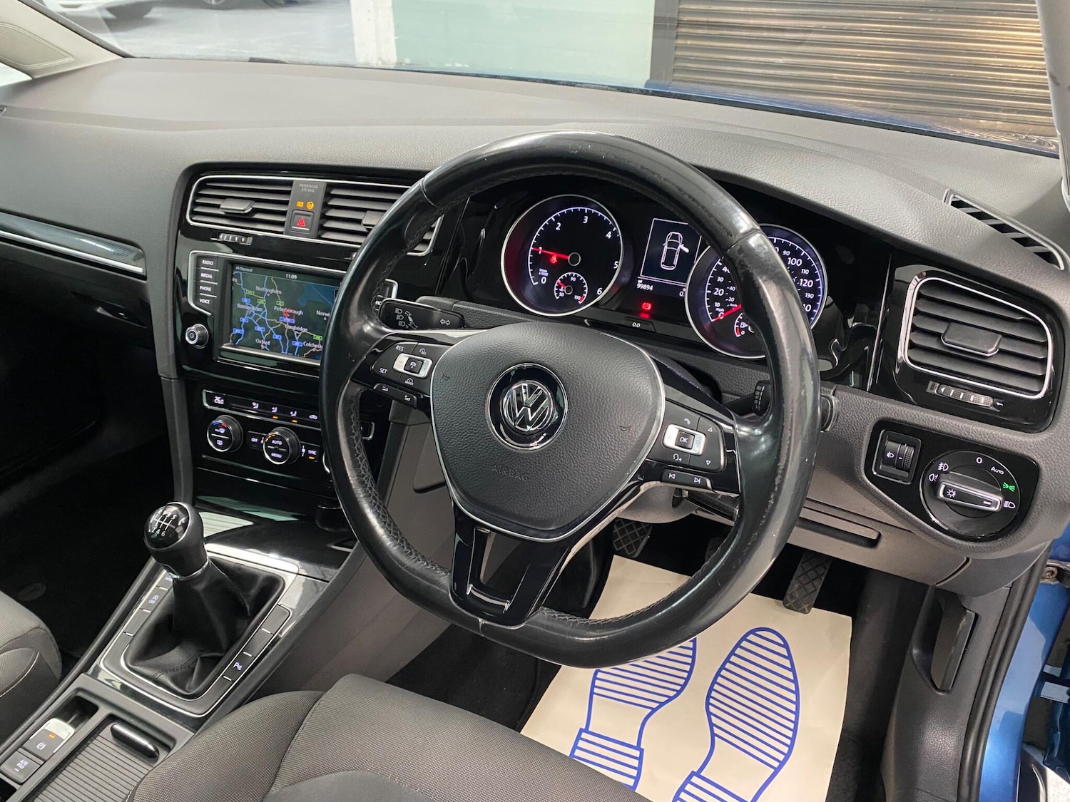 Used Volkswagen Golf 2015 for sale - 77335886: Photo 3