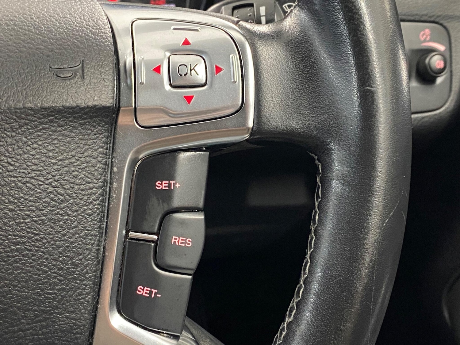 Used Ford Mondeo 2014 for sale - 77335872: Photo 33