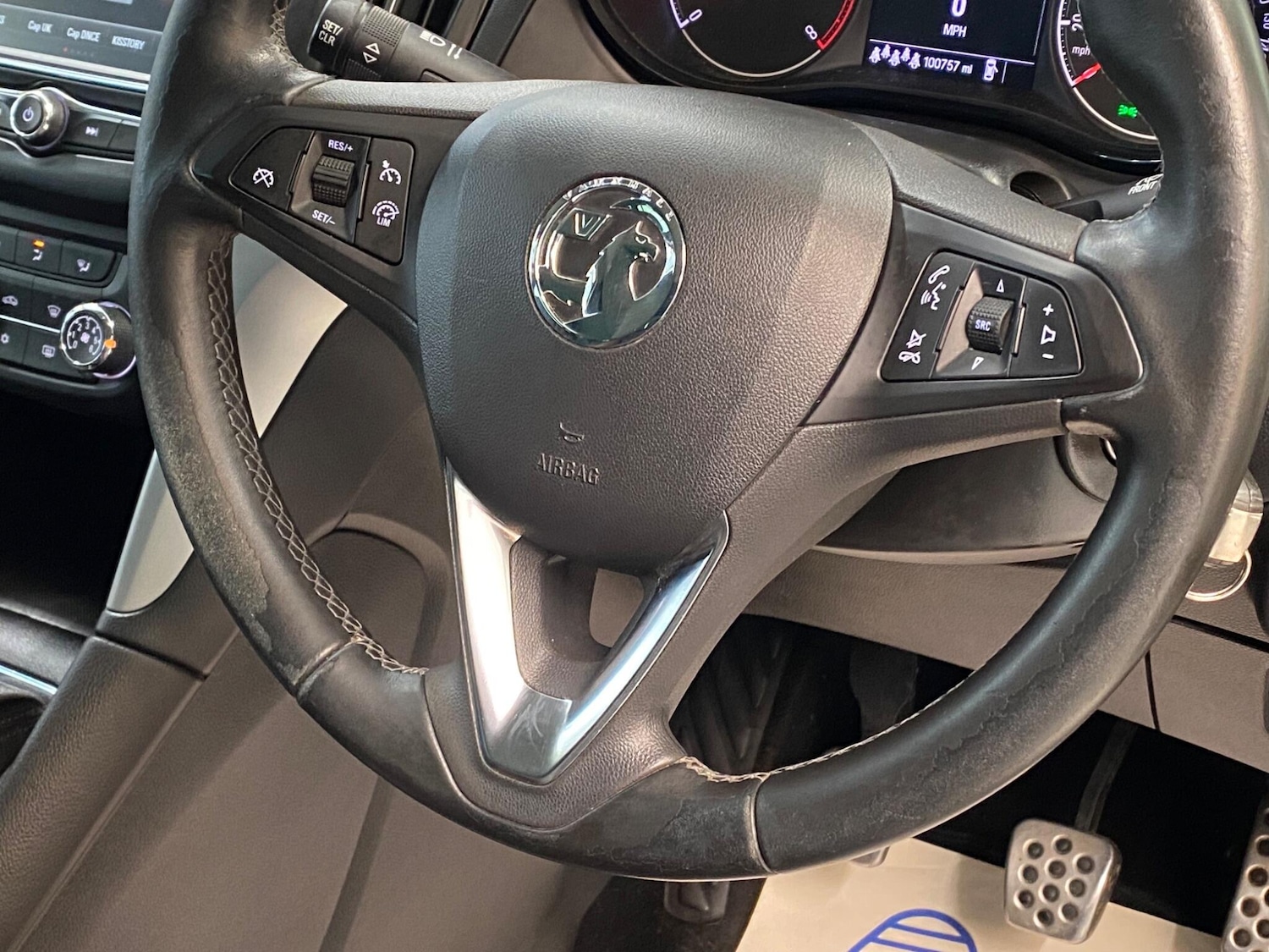 Used Vauxhall Zafira 2017 for sale - 77633635: Photo 4