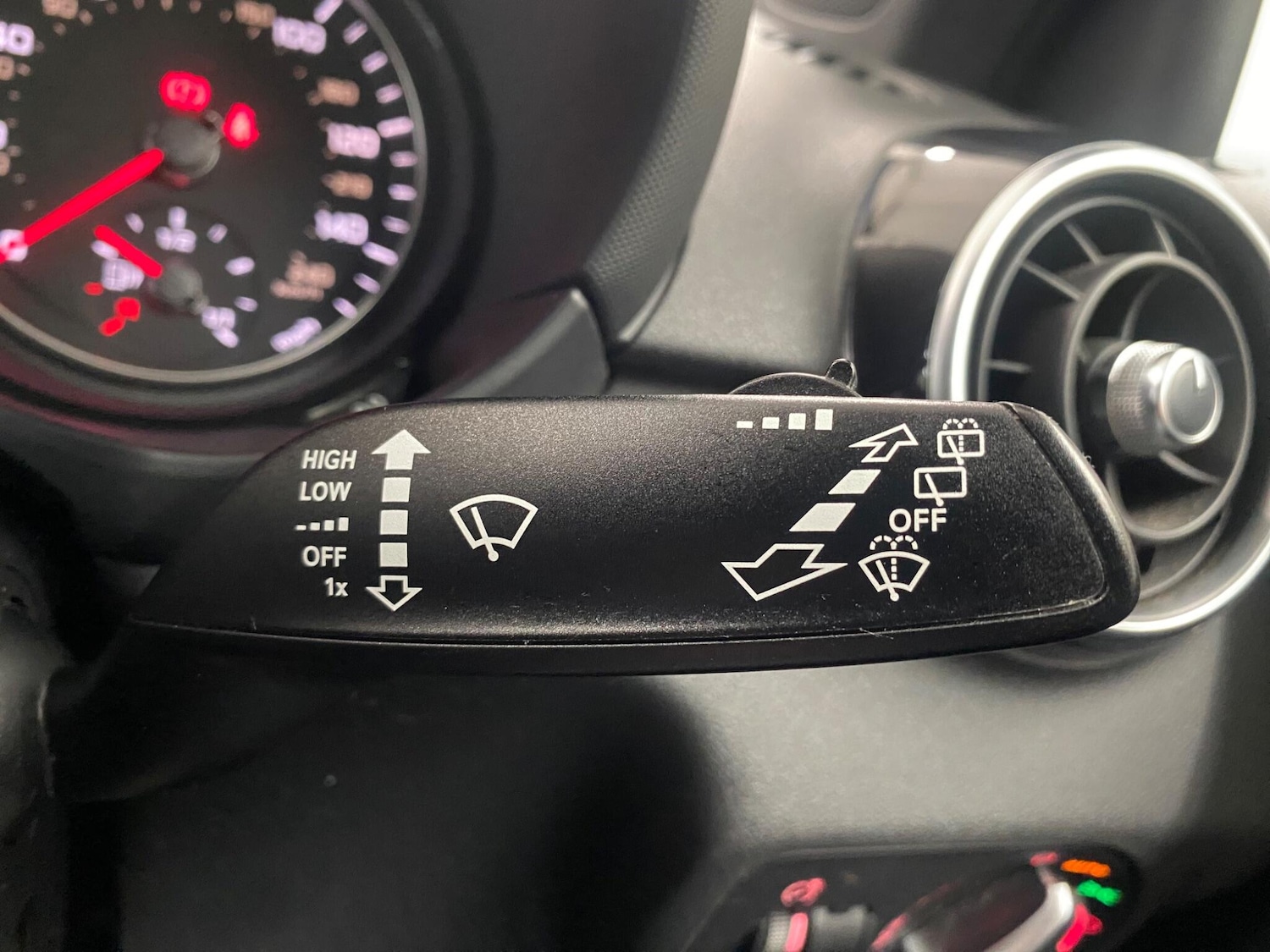 Used Audi A1 2012 for sale - 77695732: Photo 32