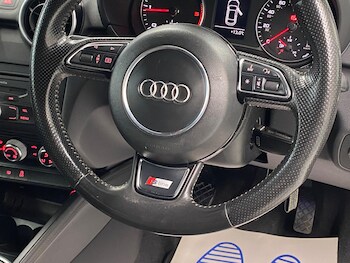 Used Audi A1 2012 for sale - 77695732: Photo