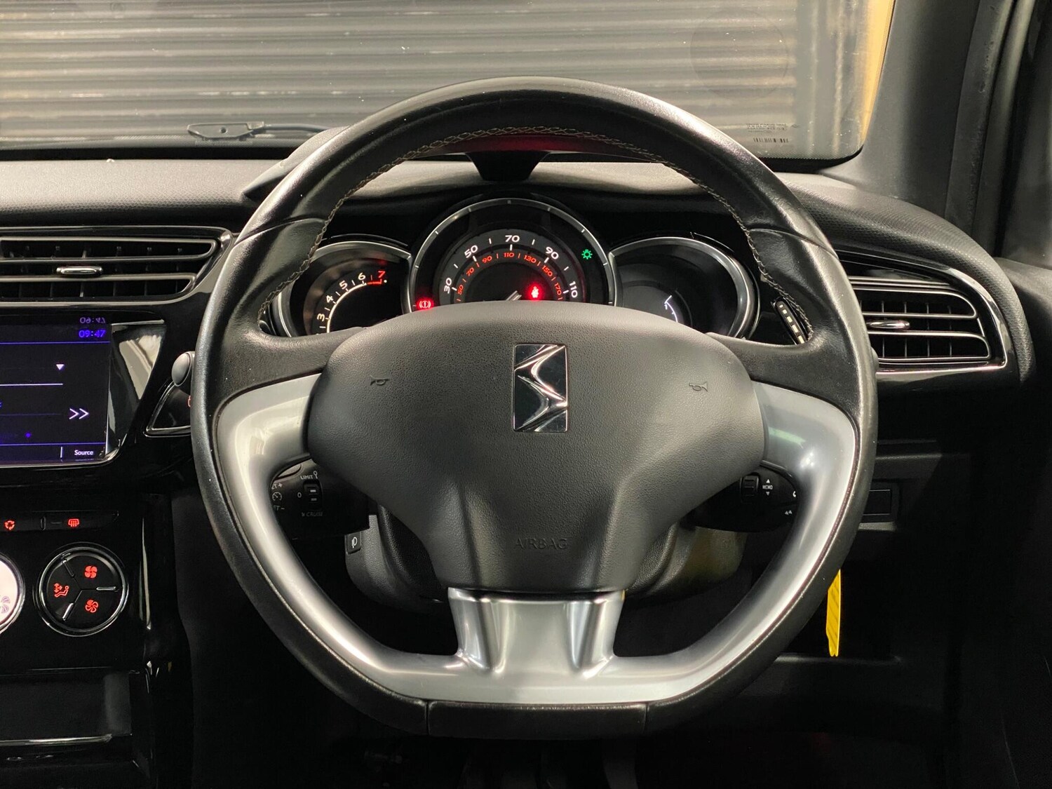 Used DS Automobiles DS 3 2018 for sale - 78190347: Photo 20