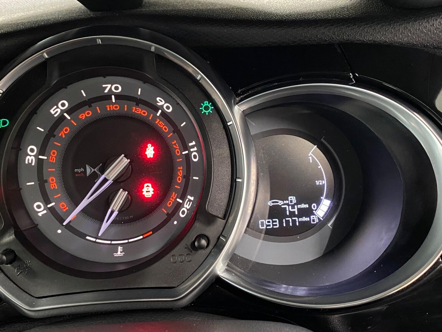 Used DS Automobiles DS 3 2018 for sale - 78190347: Photo 30