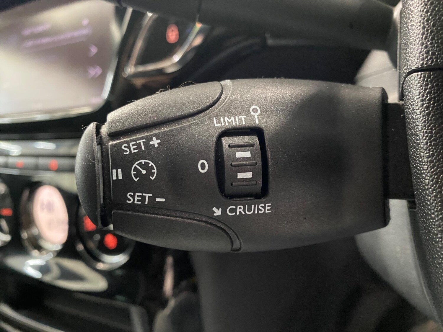 Used DS Automobiles DS 3 2018 for sale - 78190347: Photo 32