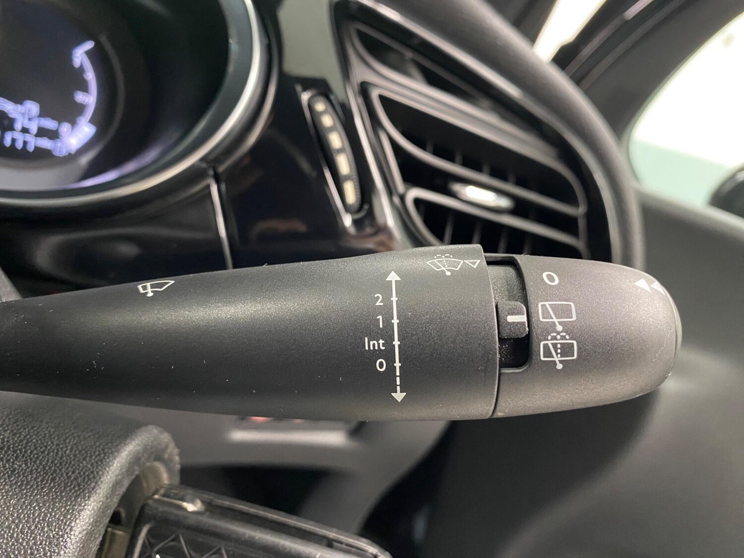 Used DS Automobiles DS 3 2018 for sale - 78190347: Photo 33