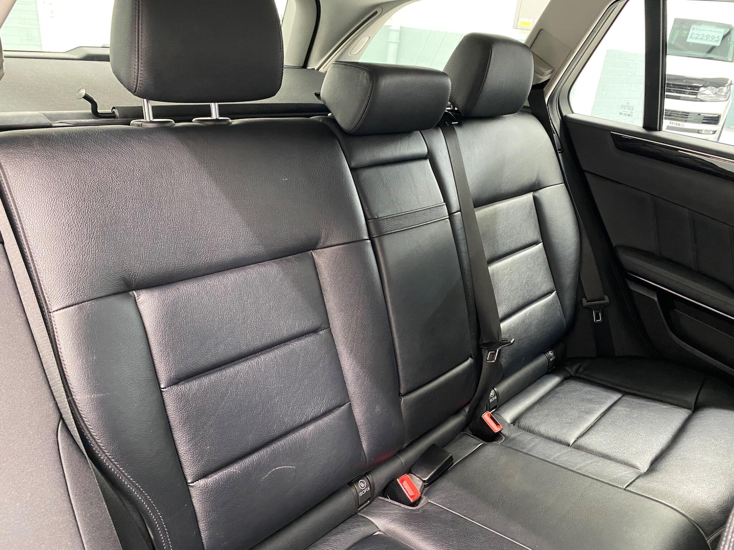 Used Mercedes-Benz E Class 2010 for sale - 78190352: Photo 15