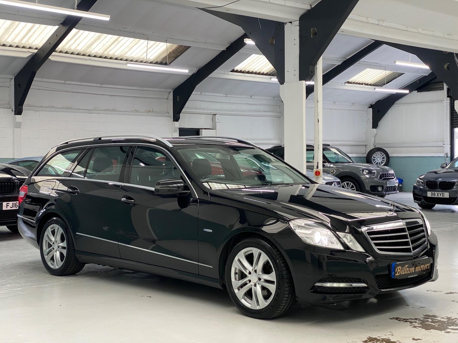 Used Mercedes-Benz E Class 2010 for sale - 78190352: Photo 38