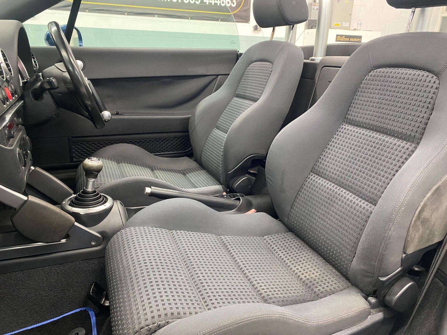 Used Audi TT 2003 for sale - 78190354: Photo 12