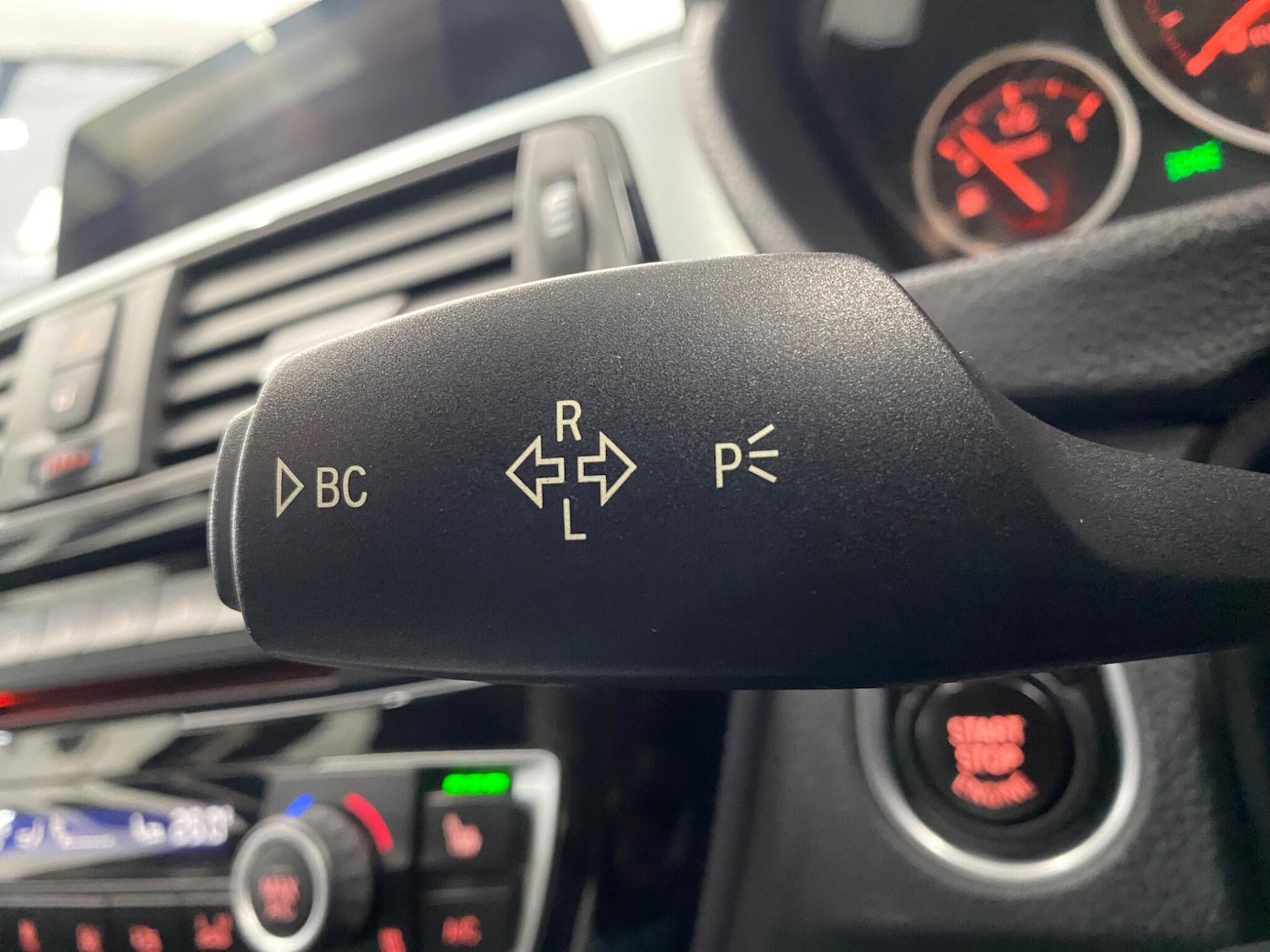 Used BMW 3 Series for sale - 77497439: Photo 45