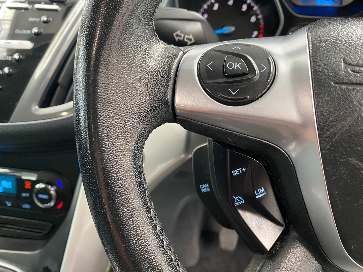 Used Ford C-Max 2011 for sale - 78131918: Photo 28