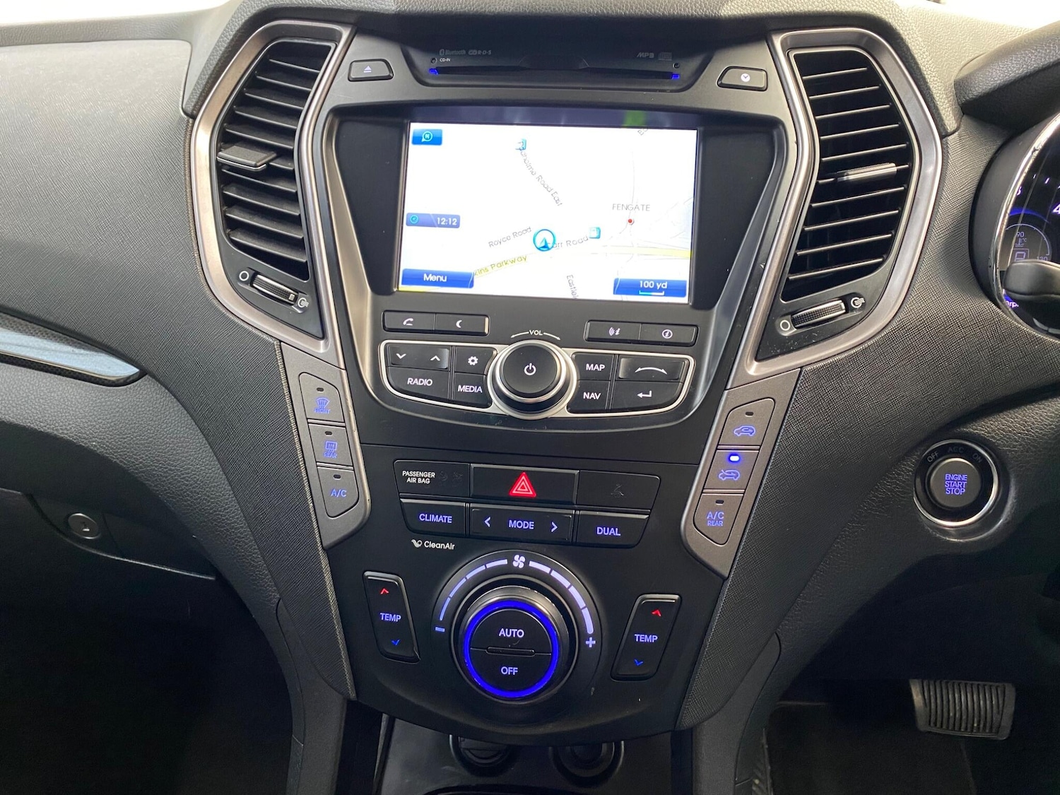 Used Hyundai Santa Fe 2013 for sale - 77358644: Photo 27