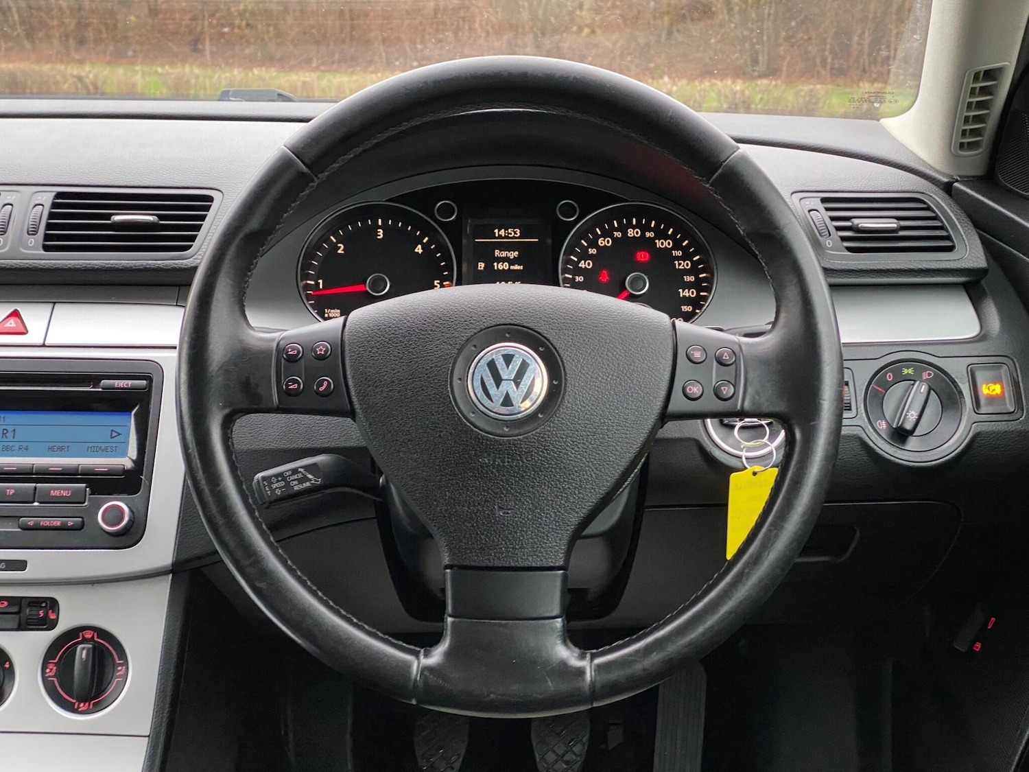 Used Volkswagen Passat 2009 for sale - 77411845: Photo 24