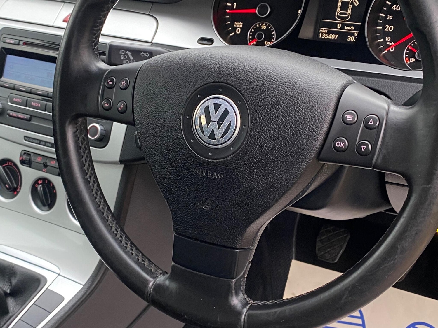 Used Volkswagen Passat 2009 for sale - 77411845: Photo 3