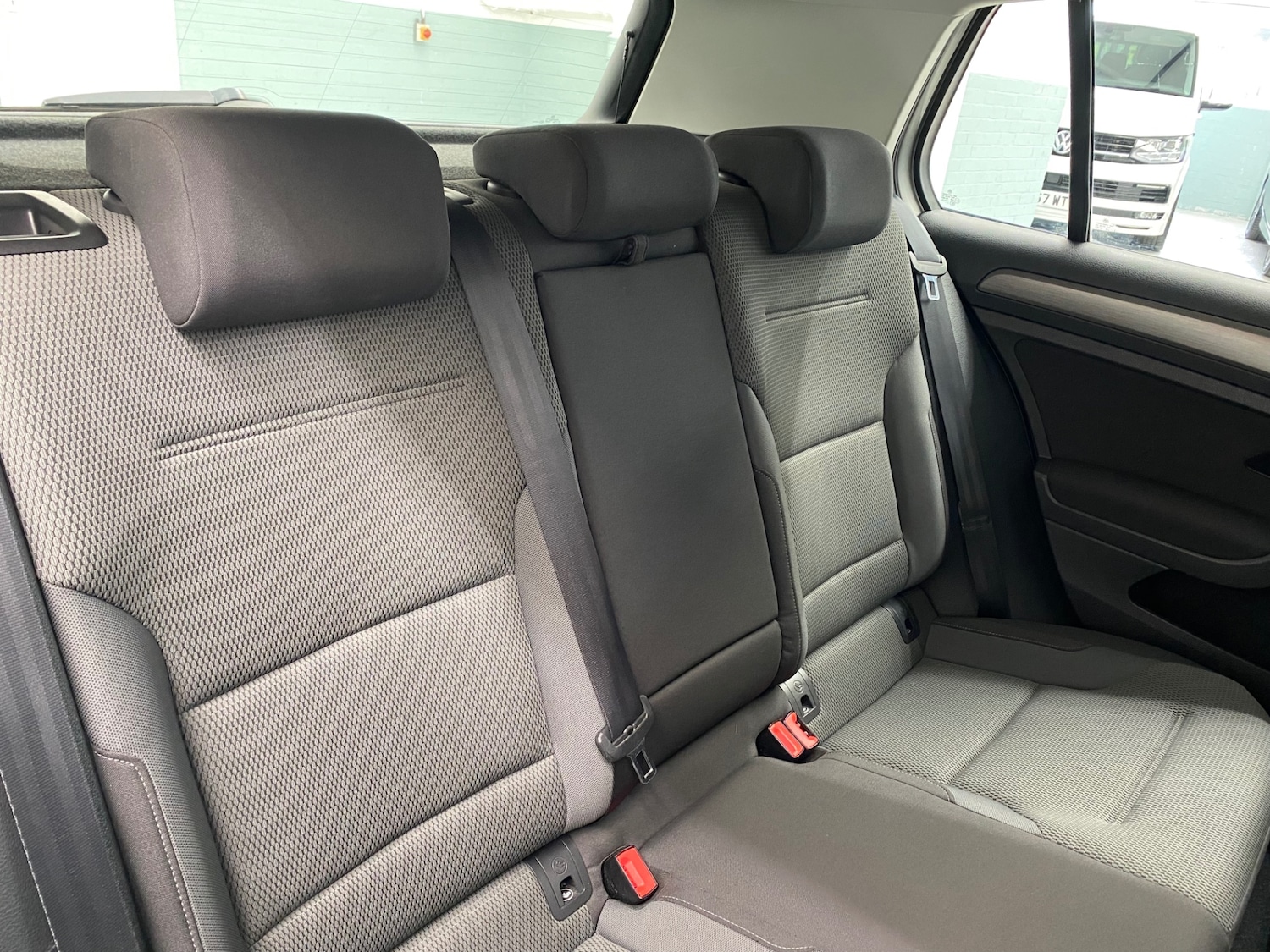 Used Volkswagen Golf 2013 for sale - 77864625: Photo 14