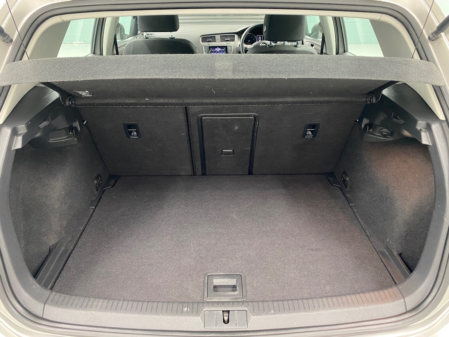 Used Volkswagen Golf 2013 for sale - 77864625: Photo 15