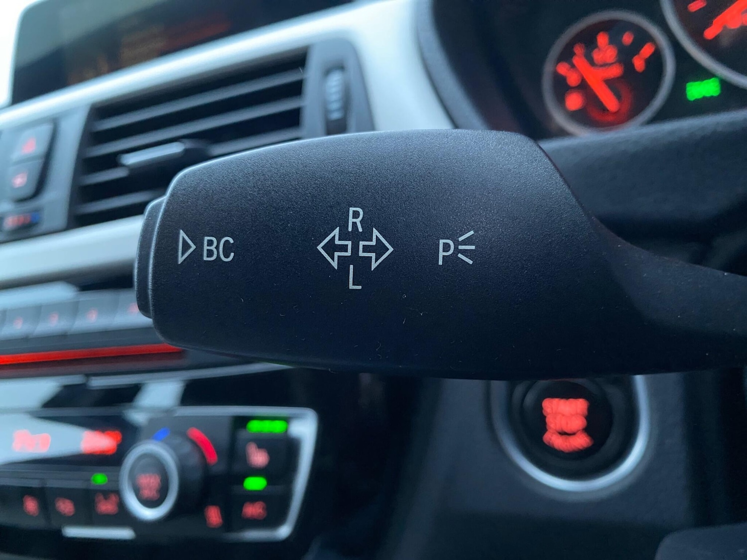 Used BMW 3 Series 2015 for sale - 77335870: Photo 36