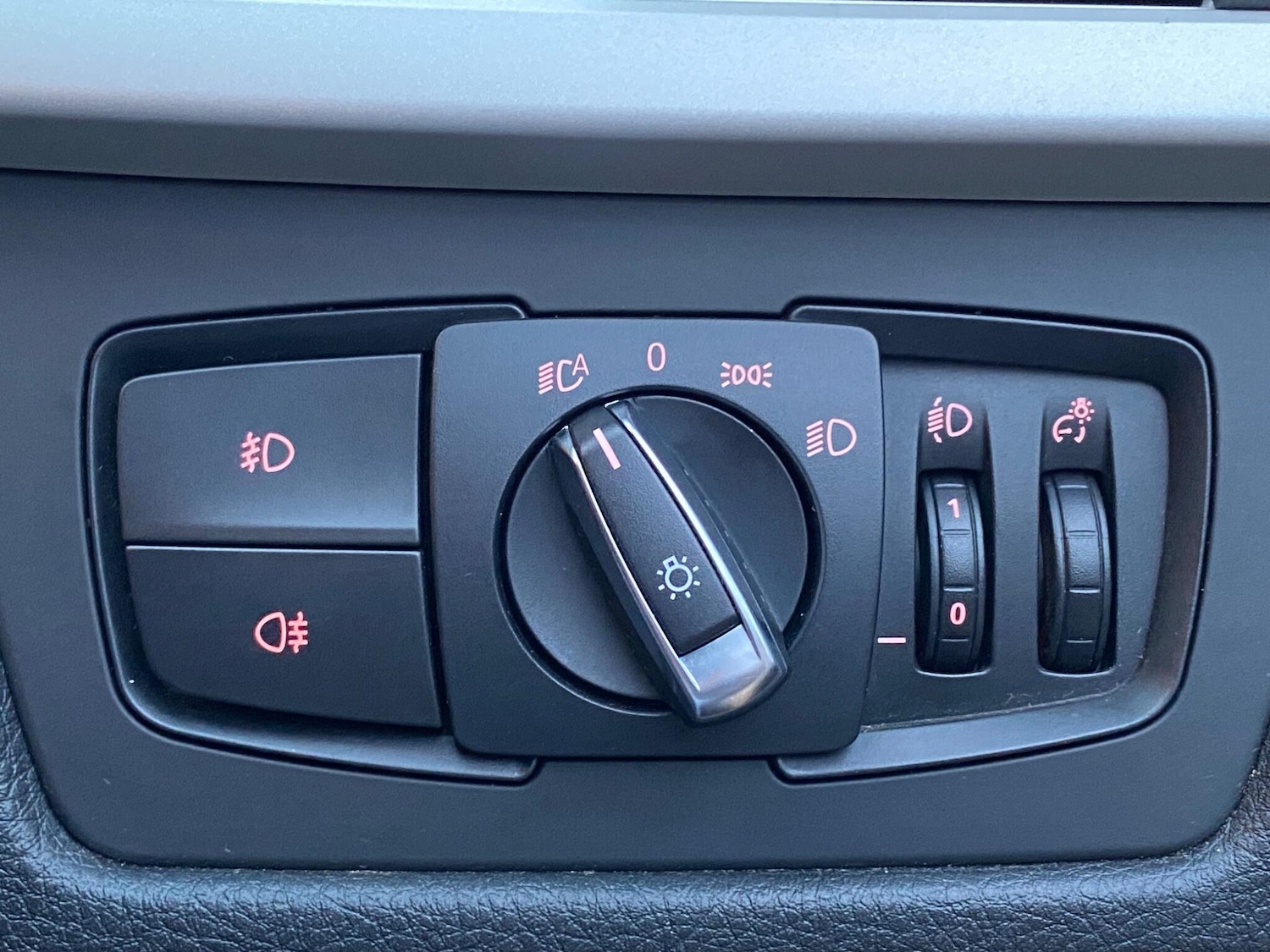 Used BMW 3 Series 2015 for sale - 77335870: Photo 38