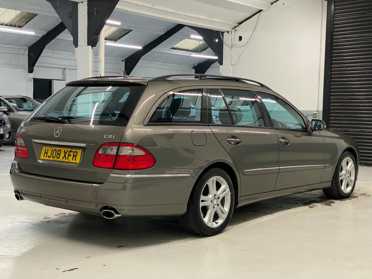 Used Mercedes-Benz E Class 2008 for sale - 77425472: Photo 10