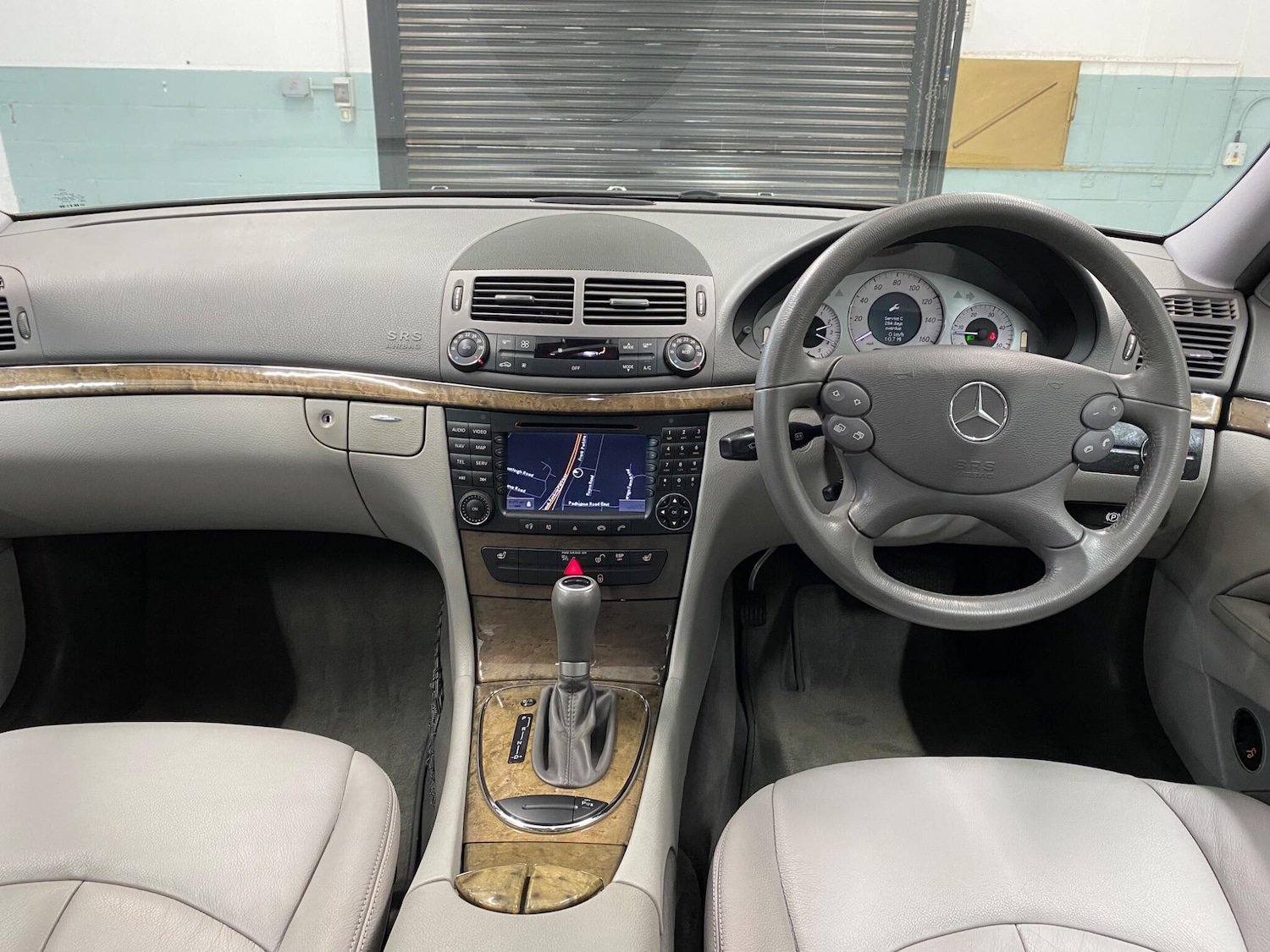 Used Mercedes-Benz E Class 2008 for sale - 77425472: Photo 24