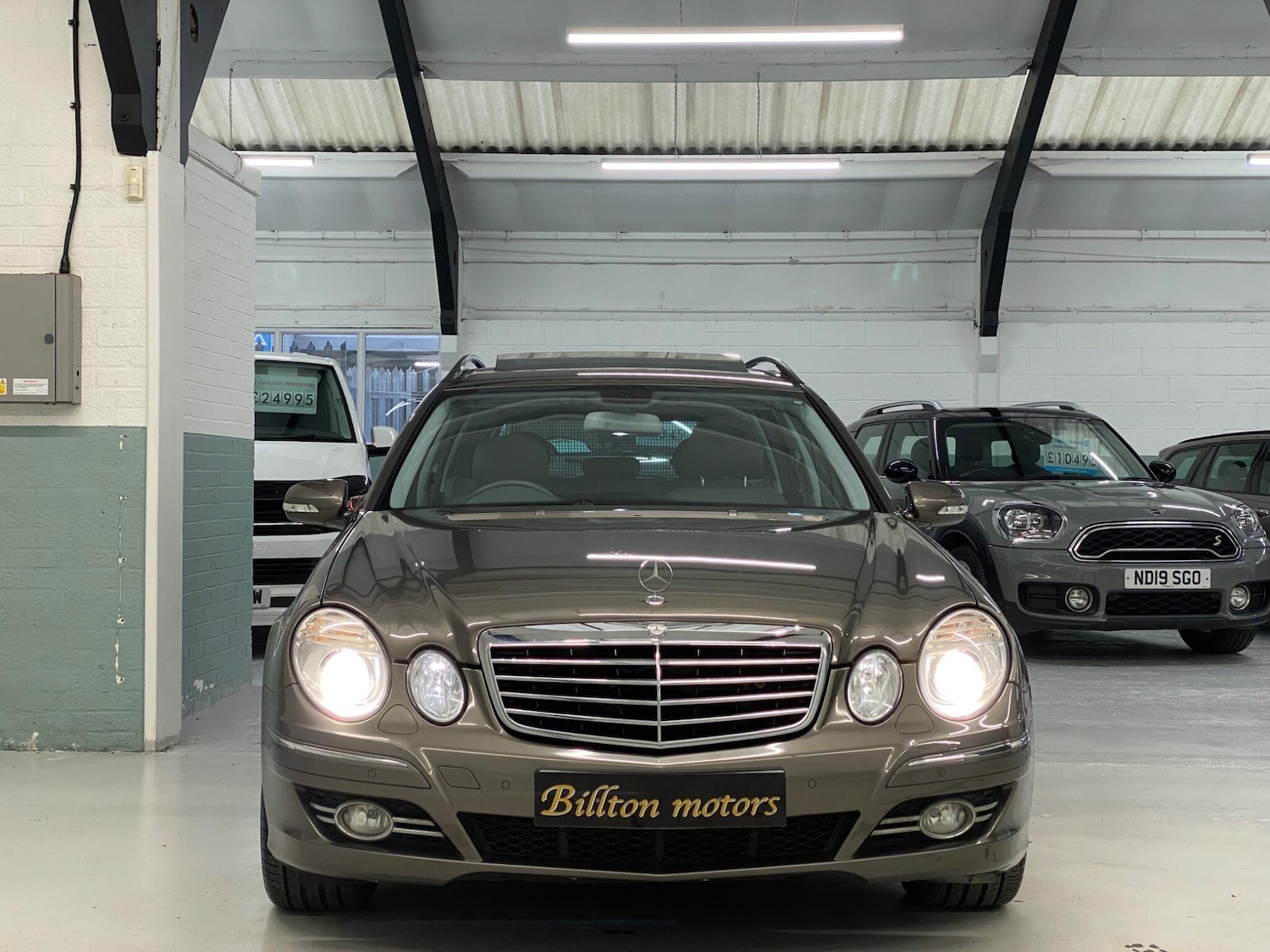 Used Mercedes-Benz E Class 2008 for sale - 77425472: Photo 42