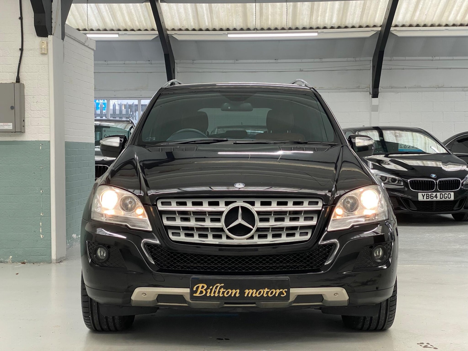 Used Mercedes-Benz M Class 2010 for sale - 77358319: Photo 45