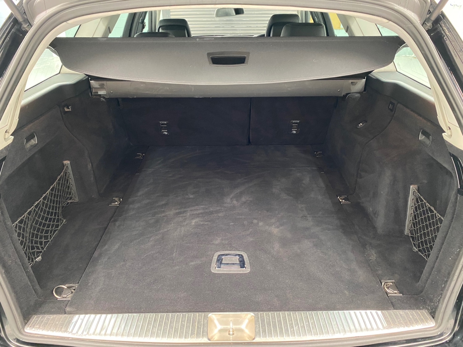 Used Mercedes-Benz E Class 2010 for sale - 77864628: Photo 16