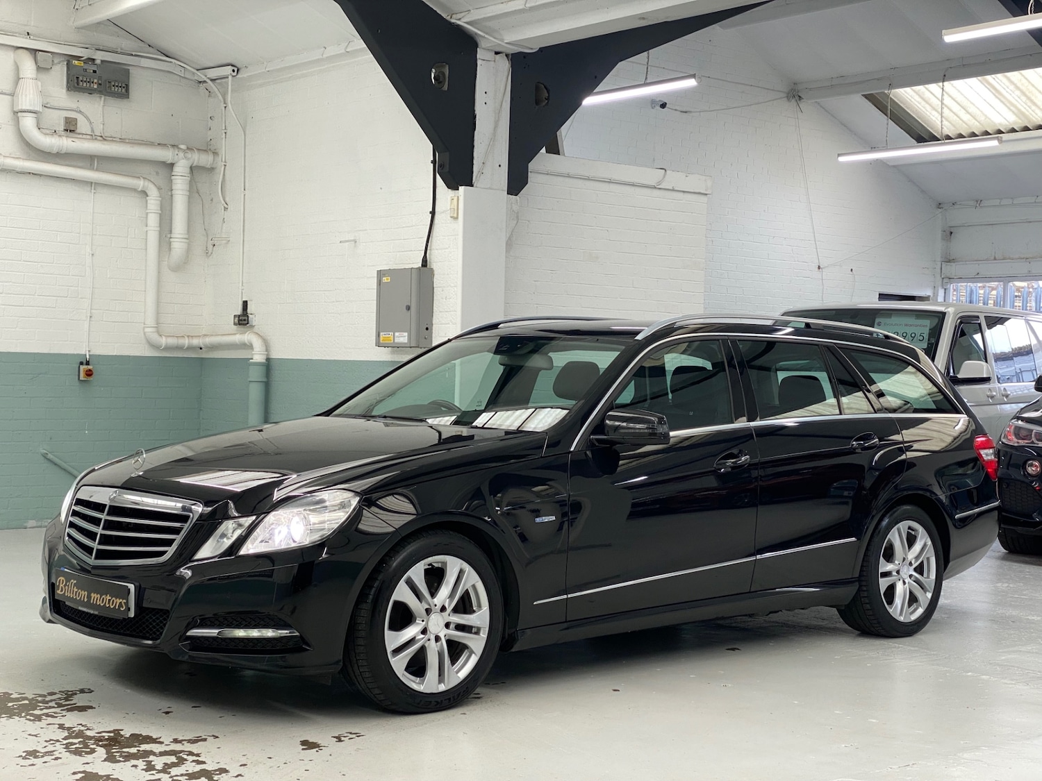 Used Mercedes-Benz E Class 2010 for sale - 77864628: Photo 39