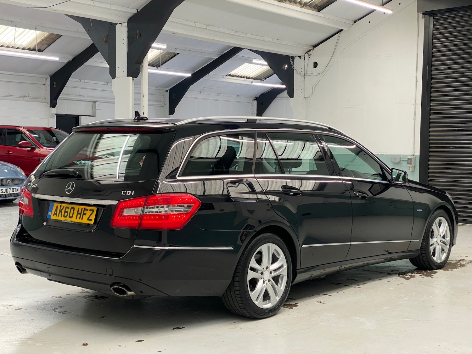 Used Mercedes-Benz E Class 2010 for sale - 77864628: Photo 9