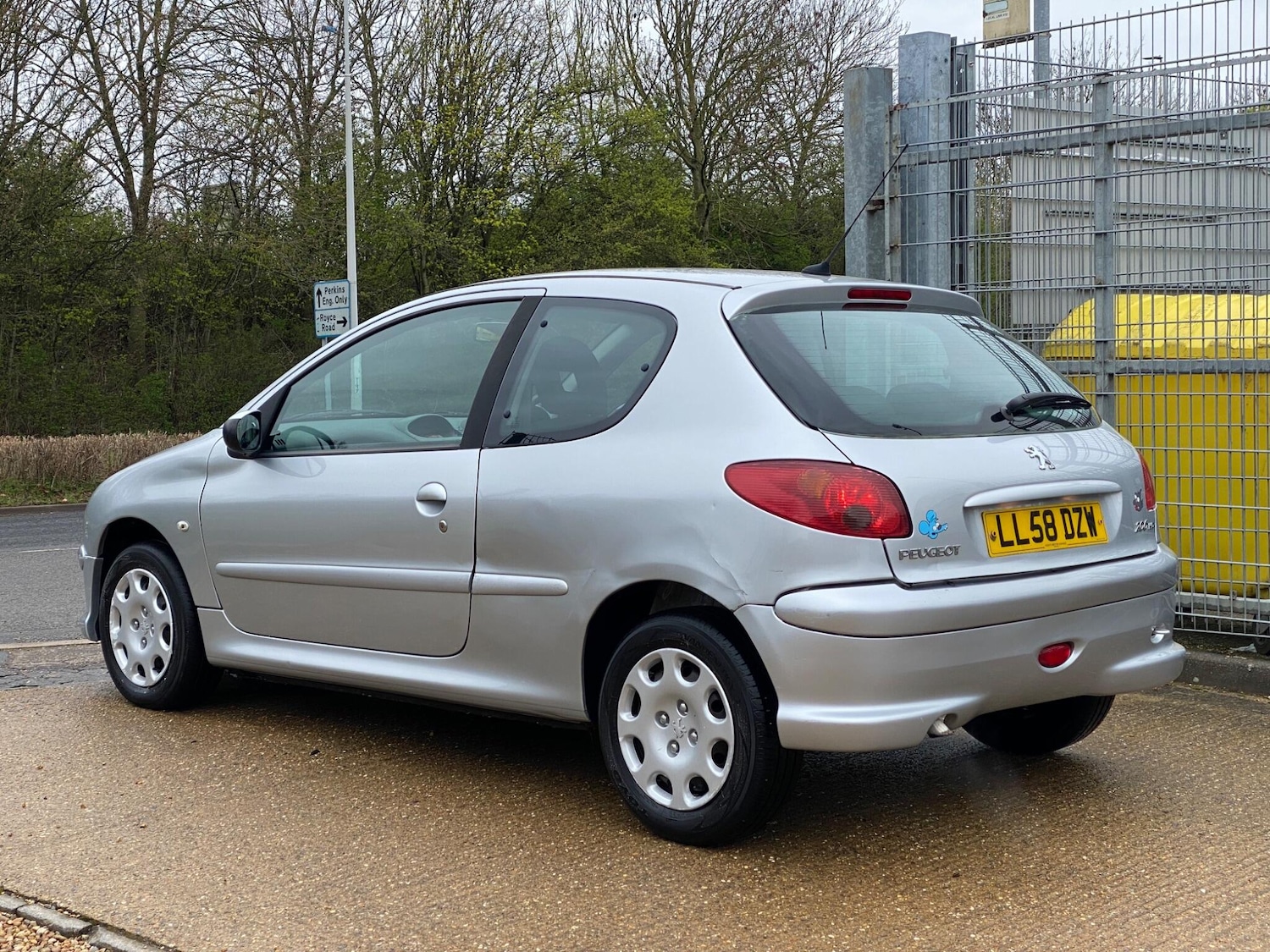 Used Peugeot 206 for sale - 78190346: Photo 3