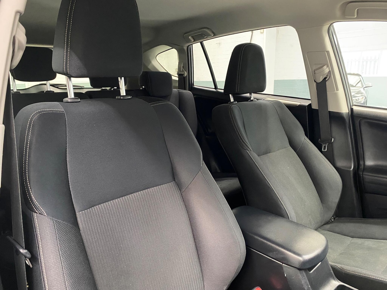 Used Toyota RAV4 2013 for sale - 78190338: Photo 12