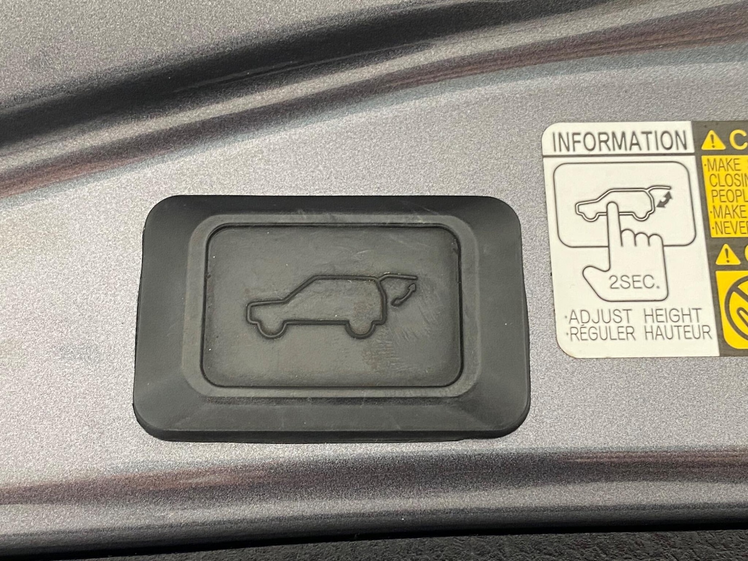 Used Toyota RAV4 2013 for sale - 78190338: Photo 16