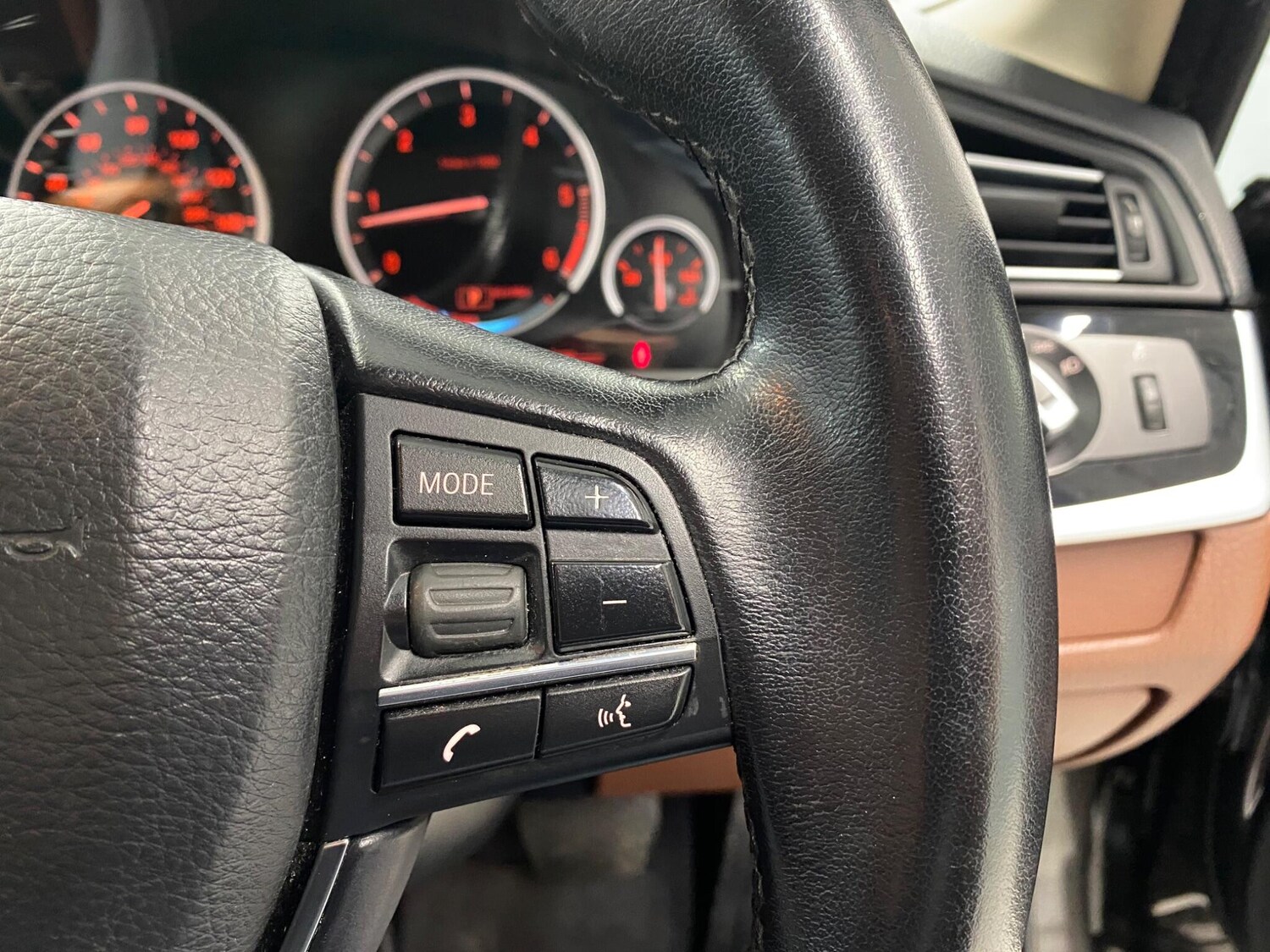 Used BMW 5 Series 2016 for sale - 77574441: Photo 42