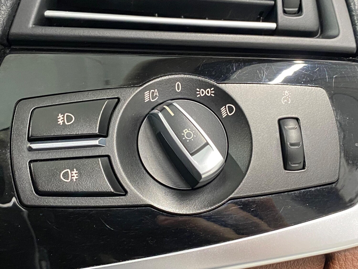 Used BMW 5 Series 2016 for sale - 77574441: Photo 45