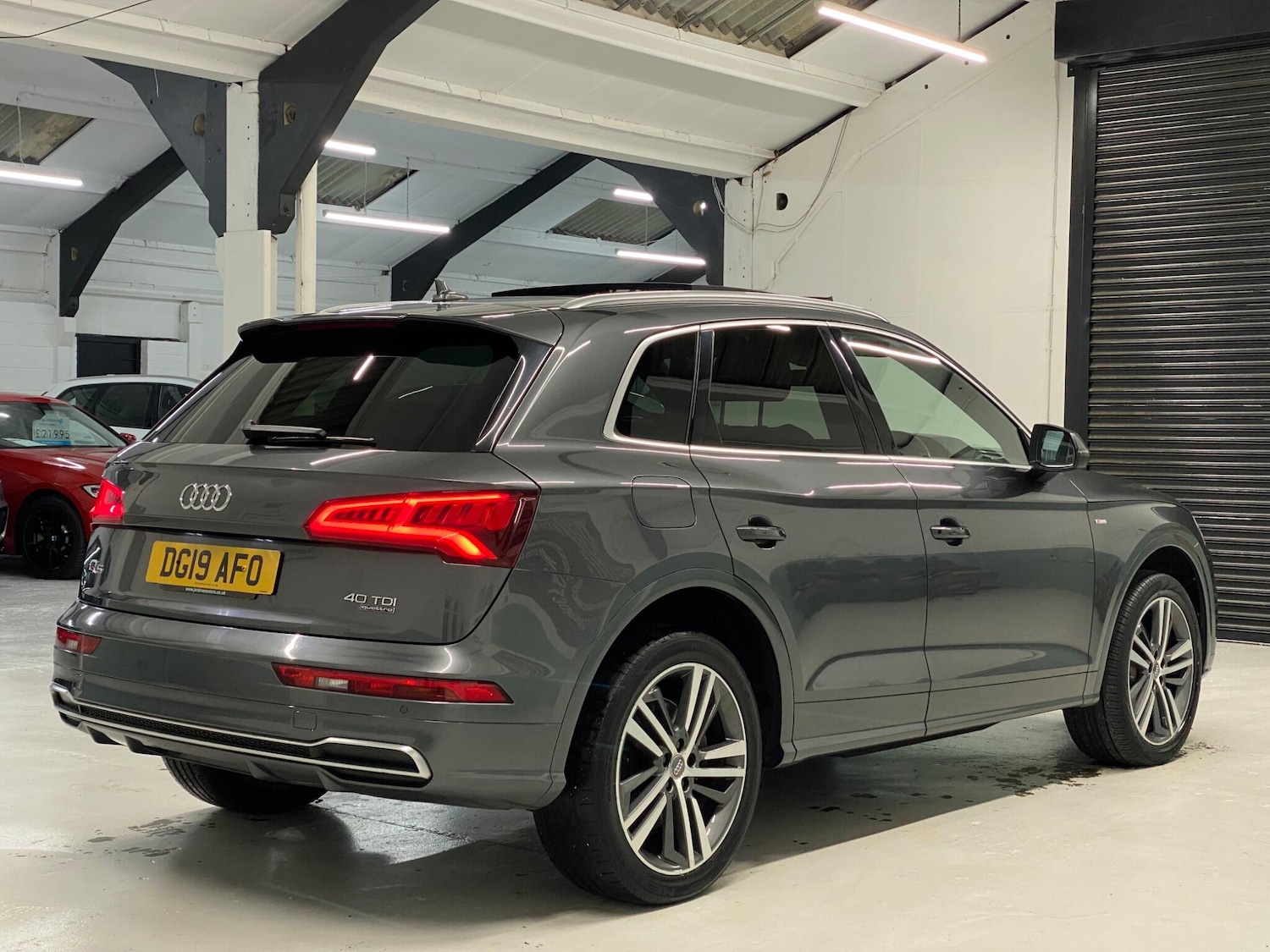 Used Audi Q5 2019 for sale - 77335885: Photo 11