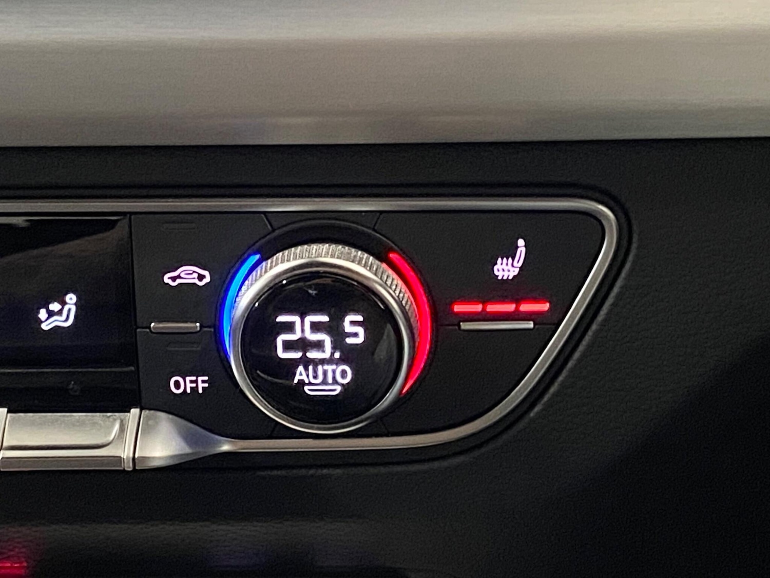 Used Audi Q5 2019 for sale - 77335885: Photo 31