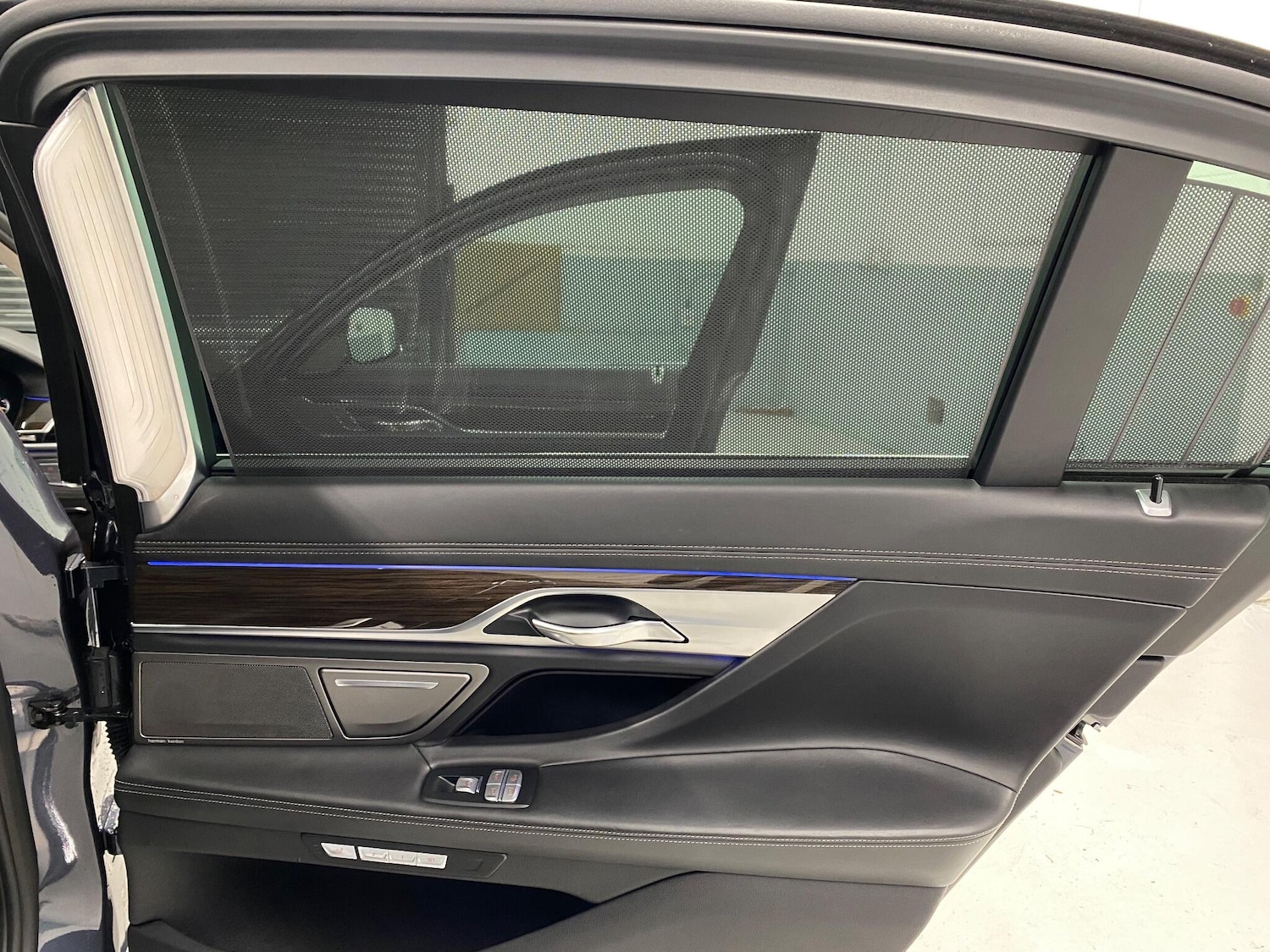 Used BMW 7 Series 2015 for sale - 77335864: Photo 22