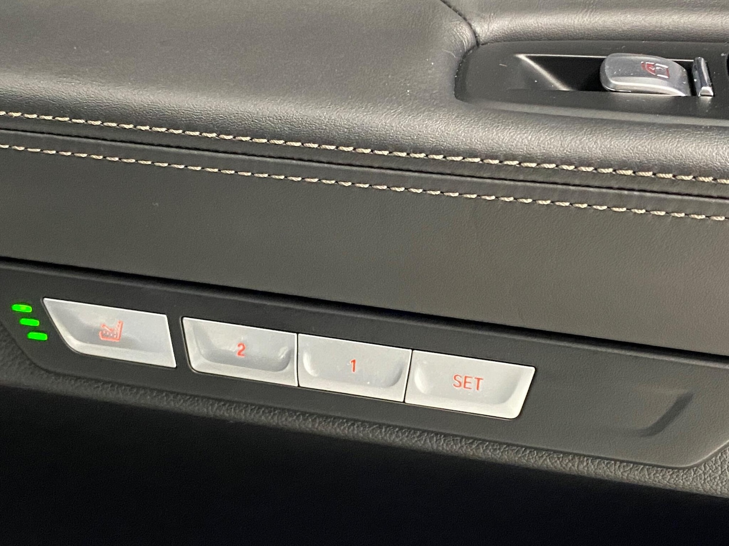 Used BMW 7 Series 2015 for sale - 77335864: Photo 23