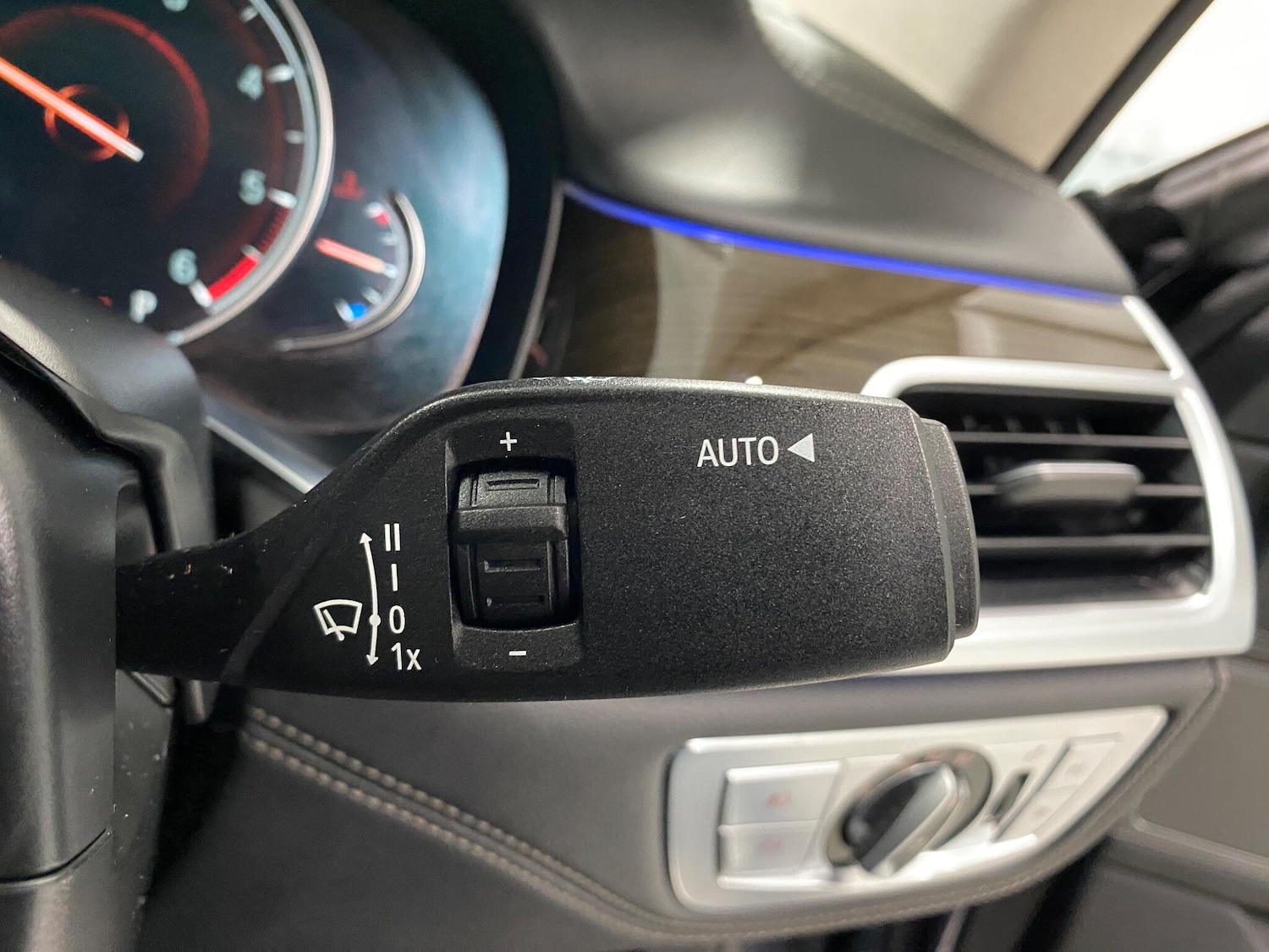 Used BMW 7 Series 2015 for sale - 77335864: Photo 79