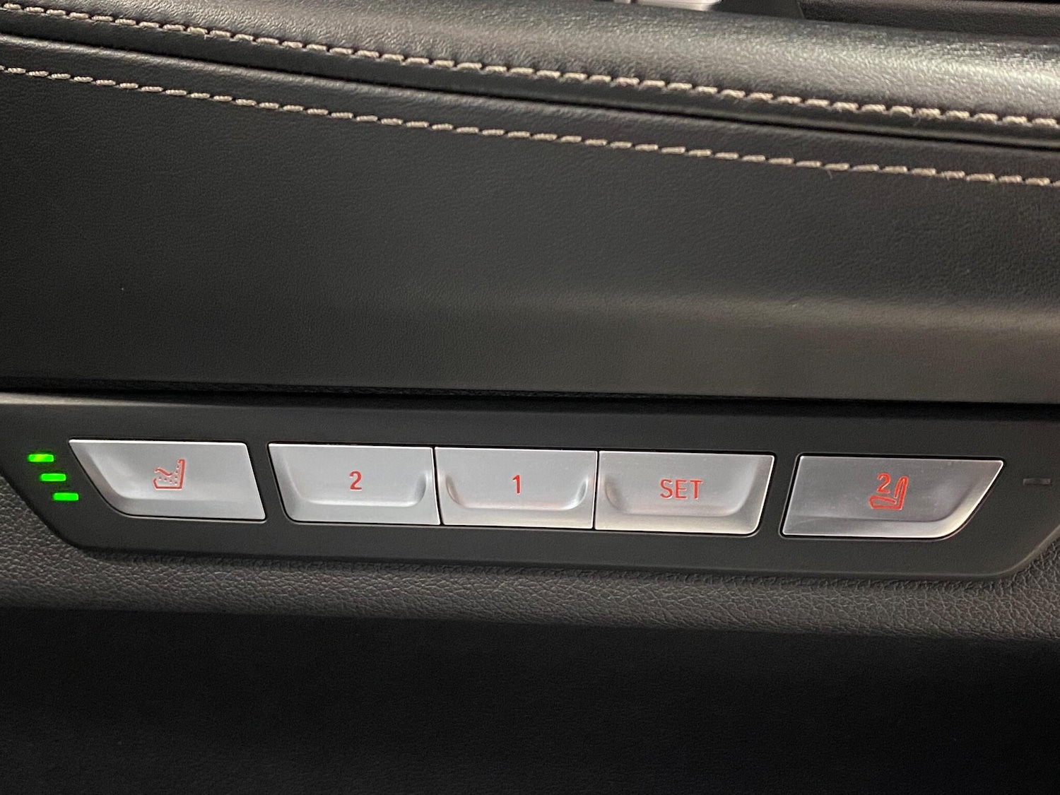 Used BMW 7 Series 2015 for sale - 77335864: Photo 82