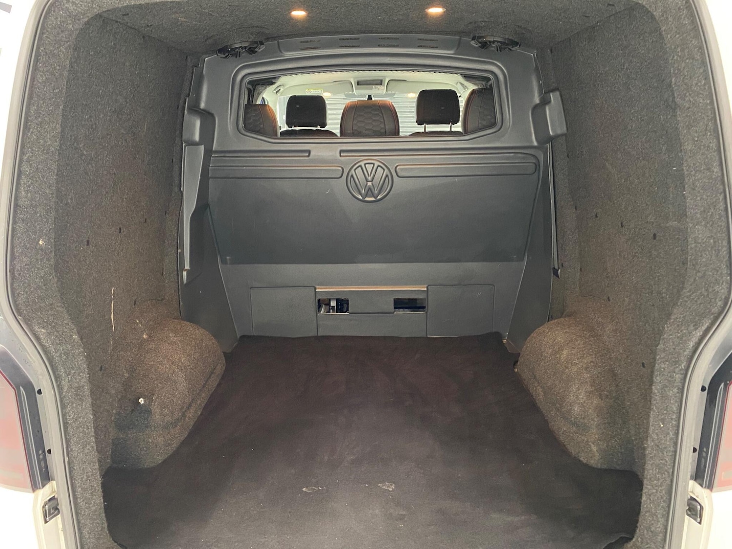 Used Volkswagen Transporter 2017 for sale - 77376847: Photo 17