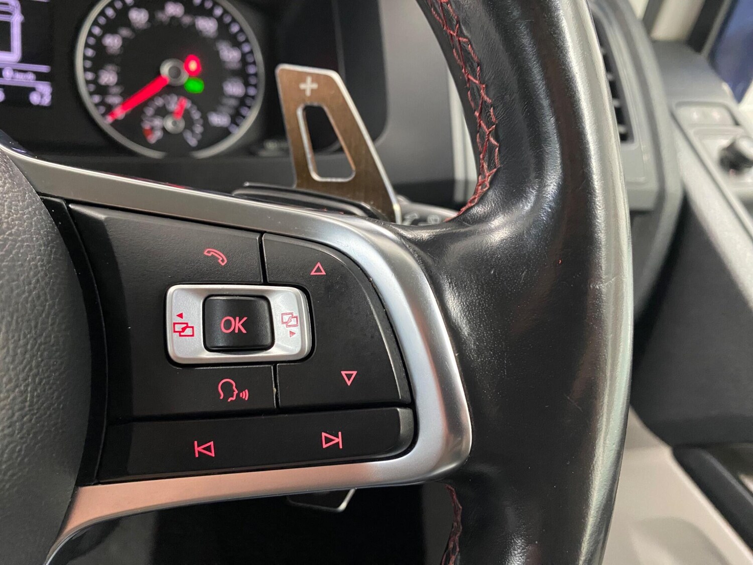 Used Volkswagen Transporter 2017 for sale - 77376847: Photo 32