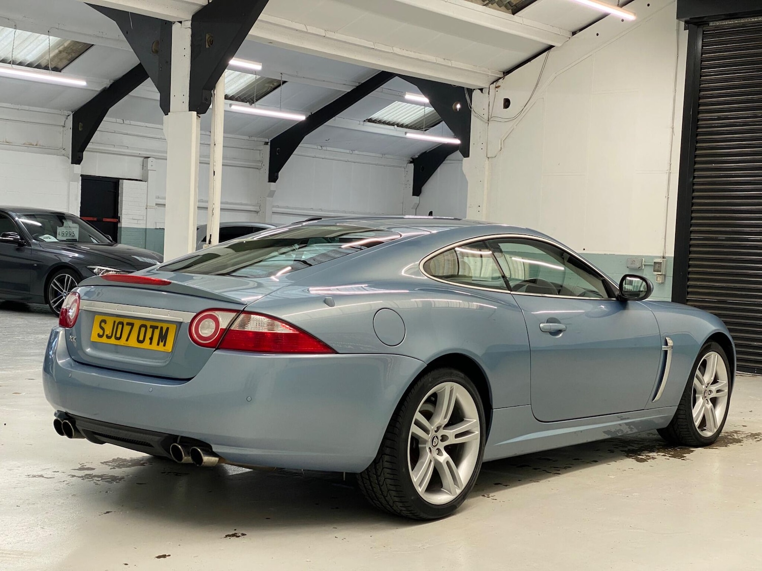 Used Jaguar XKR 2007 for sale - 78190350: Photo 10