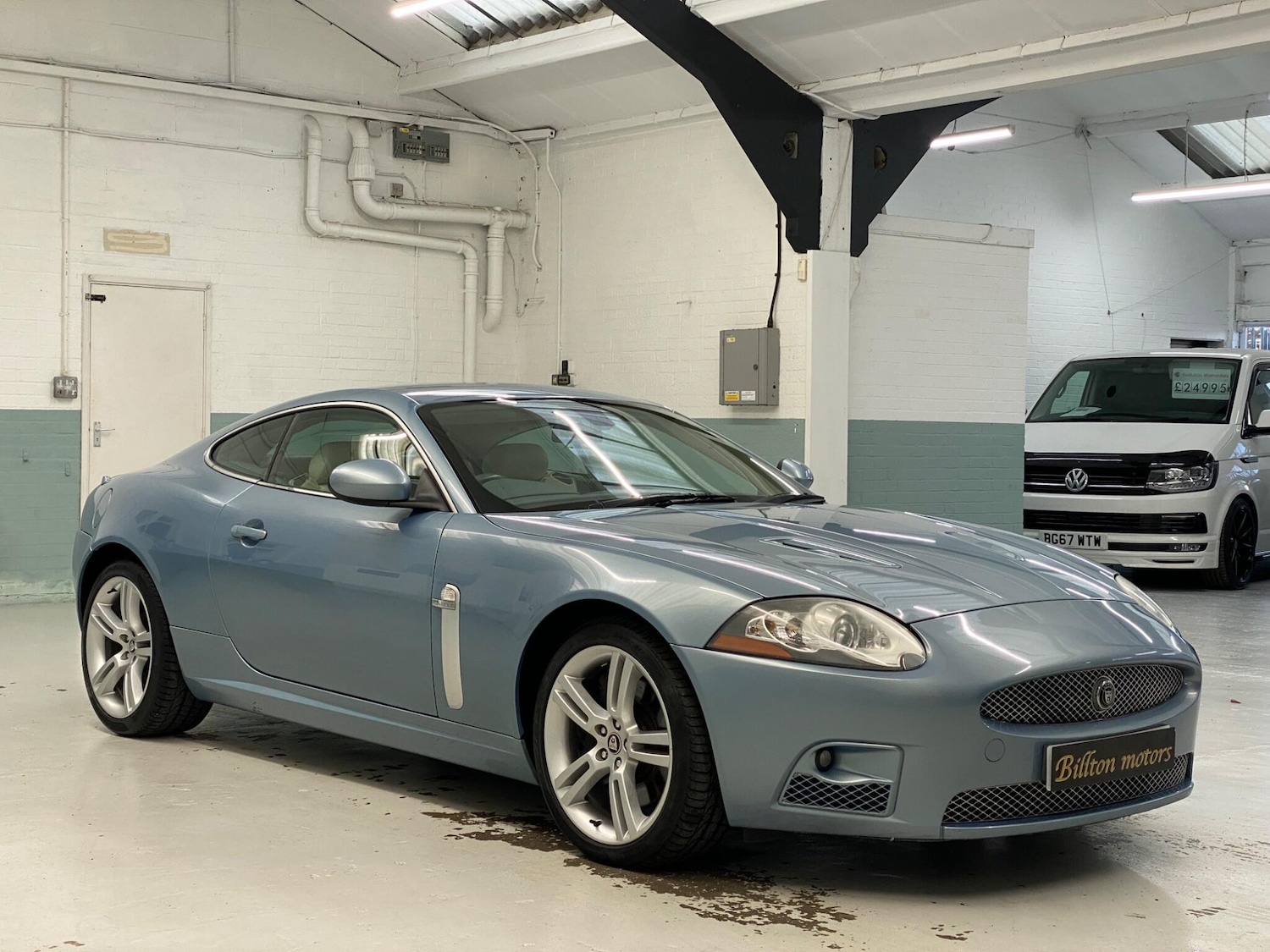 Used Jaguar XKR 2007 for sale - 78190350: Photo 11