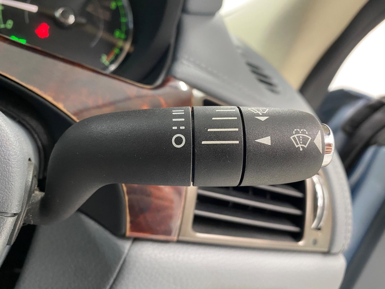 Used Jaguar XKR 2007 for sale - 78190350: Photo 33